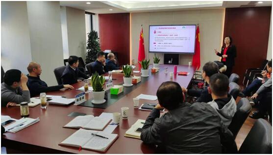 安徽尊龙人生就是博d8地产集团公司召开党委理论学习中心组第十二次学习扩大会