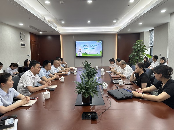 安徽尊龙人生就是博d8地产集团工会开展“关爱职工 守护康健”知识讲座